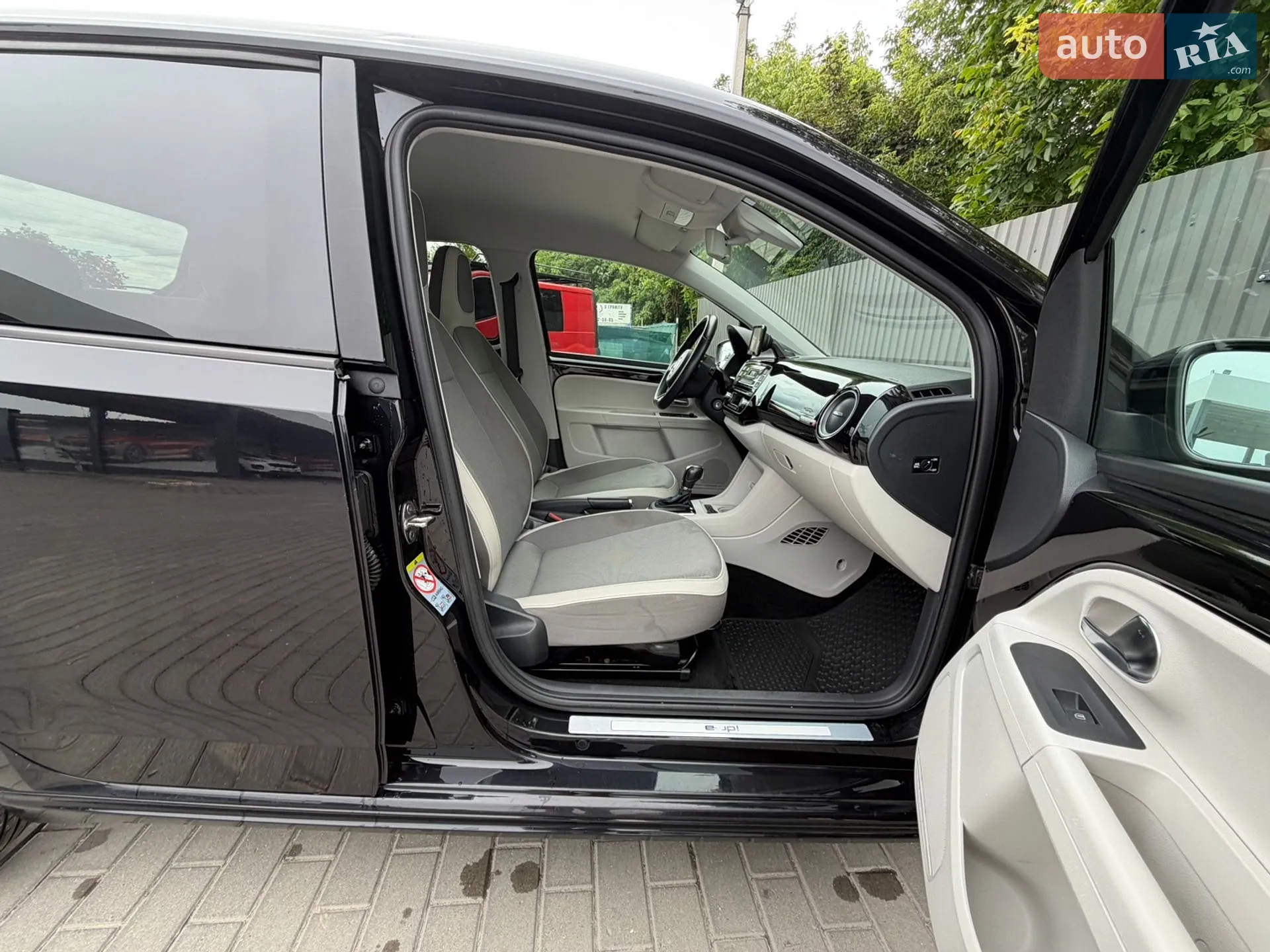 2014 Volkswagen up! - мініатюра 11