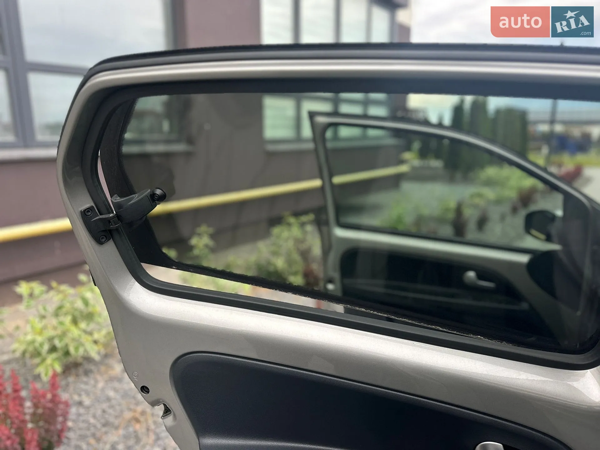 2019 Volkswagen up! - мініатюра 27