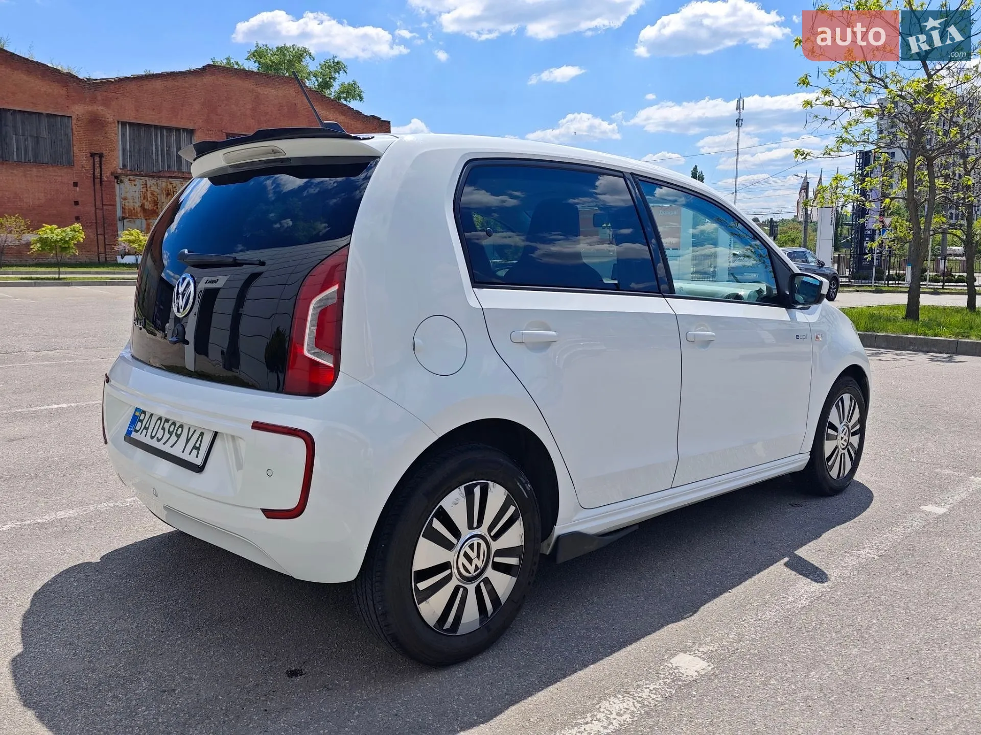 2014 Volkswagen up! - мініатюра 3