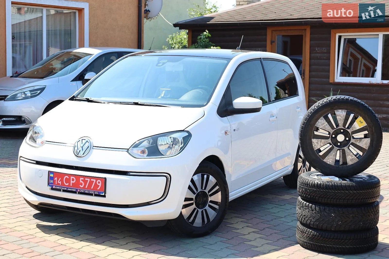 2013 Volkswagen up! - фото 1