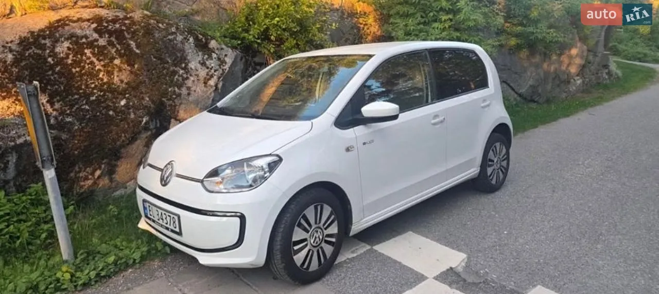 2014 Volkswagen up! - фото 1