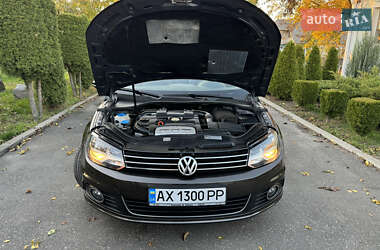 Кабриолет Volkswagen Eos 2011 в 