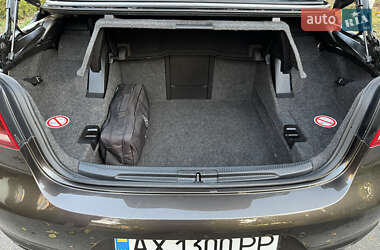 Кабриолет Volkswagen Eos 2011 в 