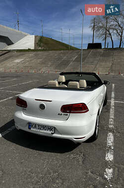 Кабриолет Volkswagen Eos 2011 в 