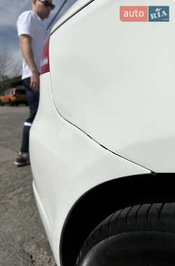 Кабриолет Volkswagen Eos 2011 в 