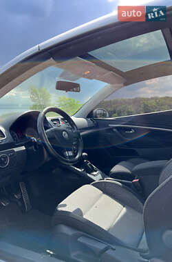 Кабриолет Volkswagen Eos 2006 в 