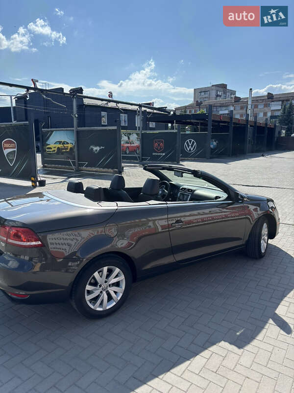Кабриолет Volkswagen Eos 2012 в Шепетовке