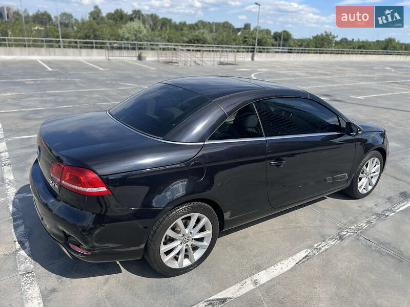 Кабриолет Volkswagen Eos 2013 в Киеве