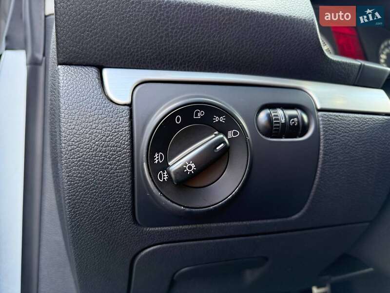 Кабріолет Volkswagen Eos 2007 в Києві