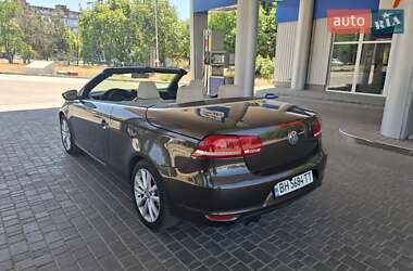 Кабриолет Volkswagen Eos 2011 в 