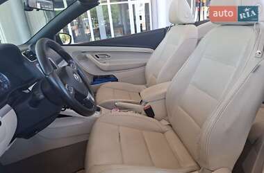 Кабриолет Volkswagen Eos 2011 в 