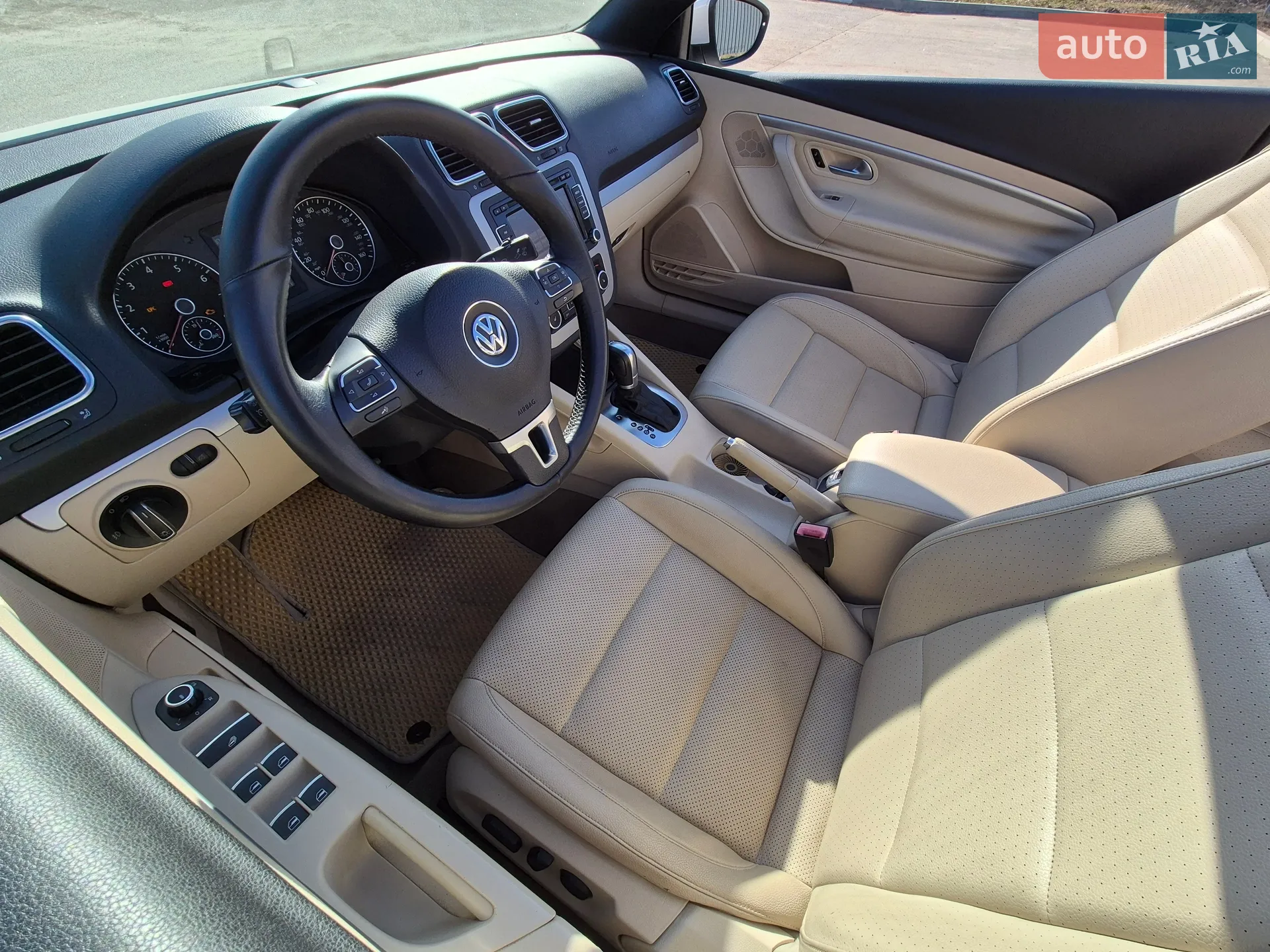 2011 Volkswagen Eos - мініатюра 2