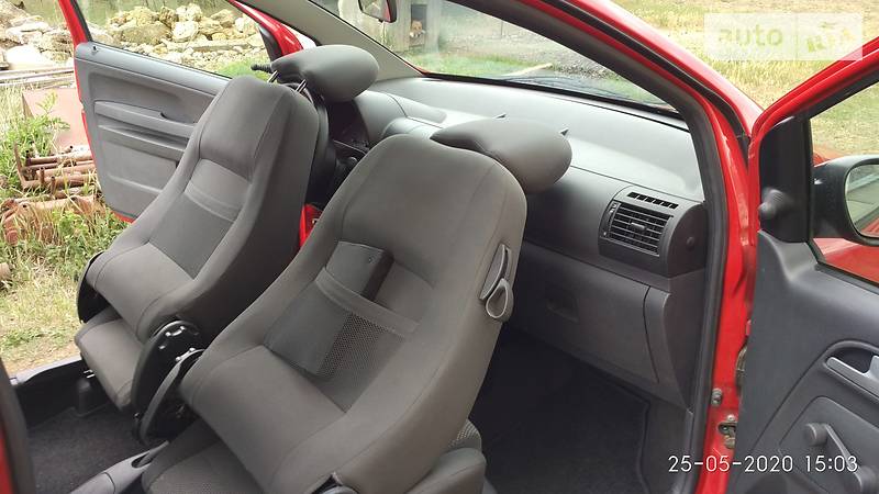 Хетчбек Volkswagen Fox 2011 в Овідіополі