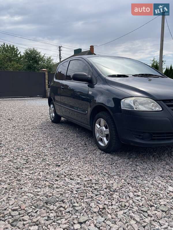 Хетчбек Volkswagen Fox 2006 в Луцьку