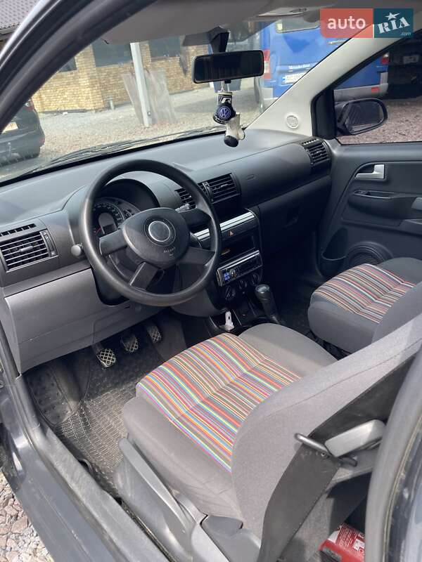 Хетчбек Volkswagen Fox 2006 в Луцьку