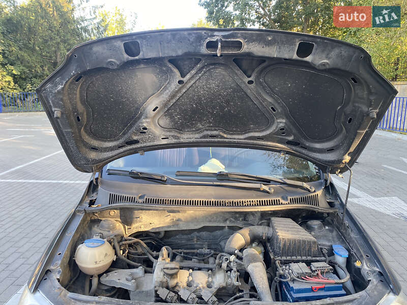 Хэтчбек Volkswagen Fox 2009 в Тернополе