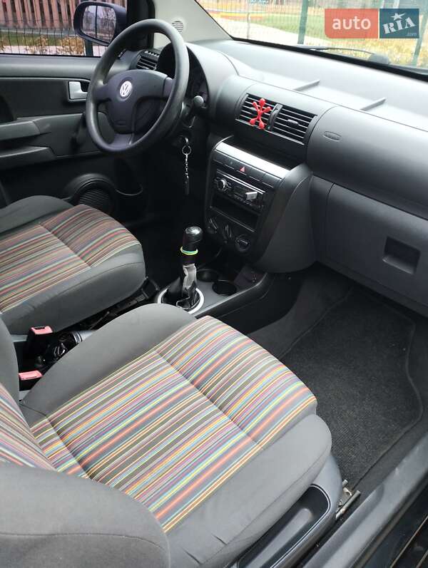 Хэтчбек Volkswagen Fox 2007 в Овруче