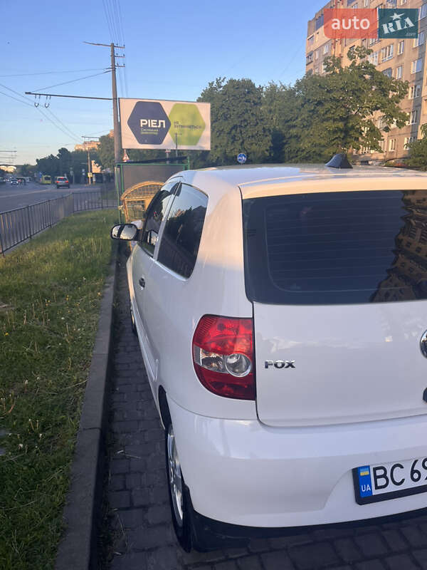 Хэтчбек Volkswagen Fox 2010 в Львове