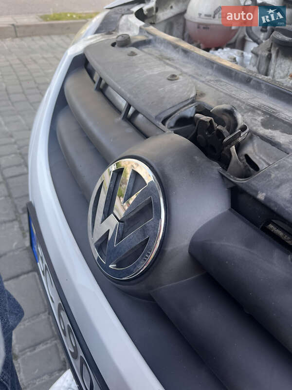 Хэтчбек Volkswagen Fox 2010 в Львове