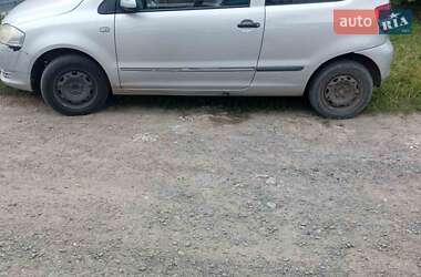 Хэтчбек Volkswagen Fox 2006 в Луцке