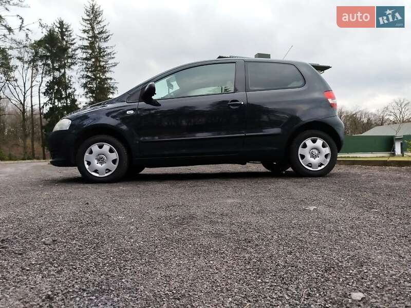 Хэтчбек Volkswagen Fox 2011 в Луцке фото 6 Хэтчбек Volkswagen Fox 2011 в Луцке