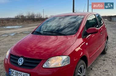 Хэтчбек Volkswagen Fox 2009 в Каменке-Бугской