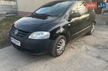 Хэтчбек Volkswagen Fox 2011 в Житомире