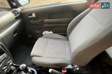 Хэтчбек Volkswagen Fox 2005 в Житомире