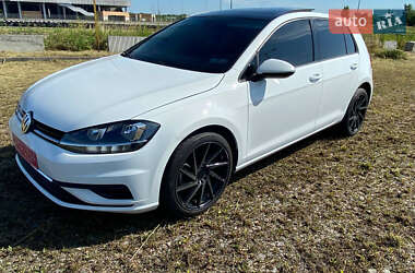 Хэтчбек Volkswagen Gol 2019 в Львове