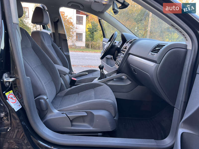 Хетчбек Volkswagen Gol 2010 в Тернополі
