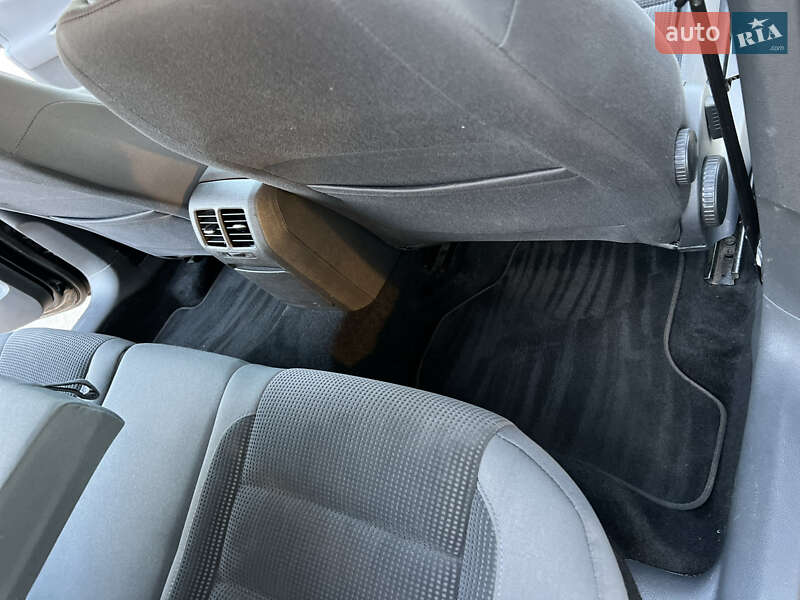 Хетчбек Volkswagen Gol 2010 в Тернополі