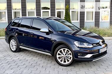 Універсал Volkswagen Golf Alltrack 2017 в Дніпрі