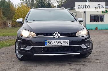 Універсал Volkswagen Golf Alltrack 2016 в Городку