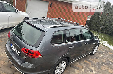 Универсал Volkswagen Golf Alltrack 2016 в Виннице