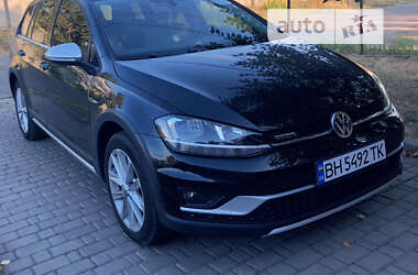 Універсал Volkswagen Golf Alltrack 2019 в Овідіополі