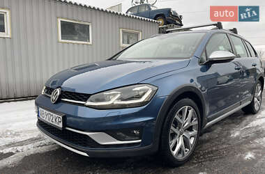 Универсал Volkswagen Golf Alltrack 2017 в Виннице