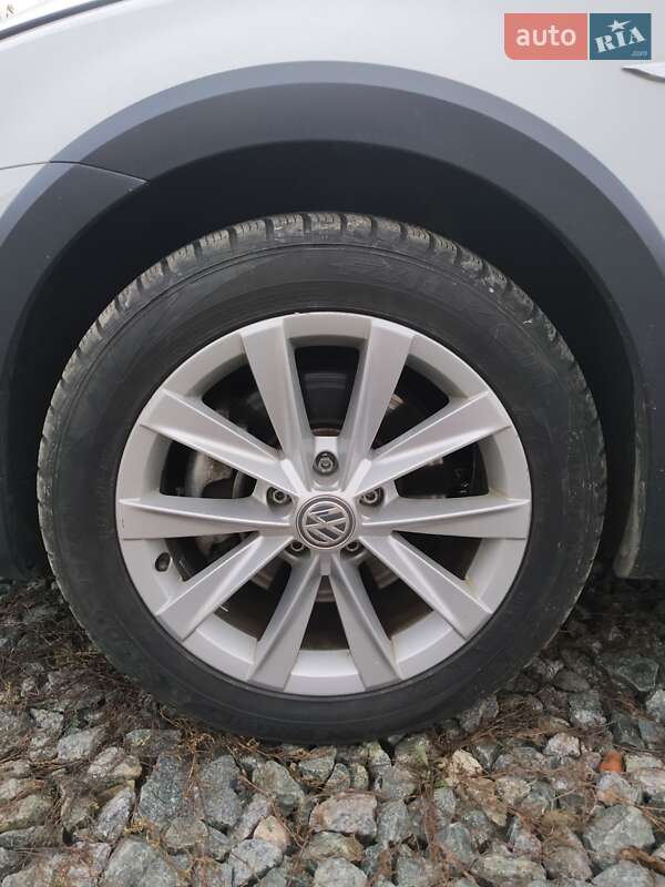 Универсал Volkswagen Golf Alltrack 2017 в Хмельницком фото 9 Универсал Volkswagen Golf Alltrack 2017 в Хмельницком