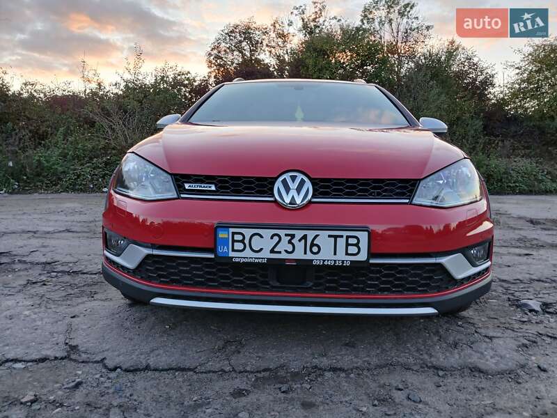 Універсал Volkswagen Golf Alltrack 2016 в Львові