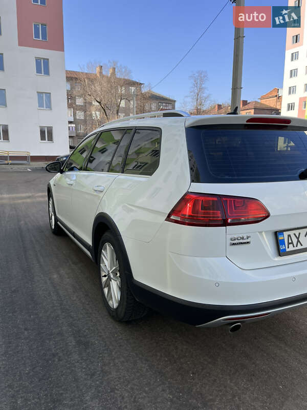 Универсал Volkswagen Golf Alltrack 2016 в Харькове