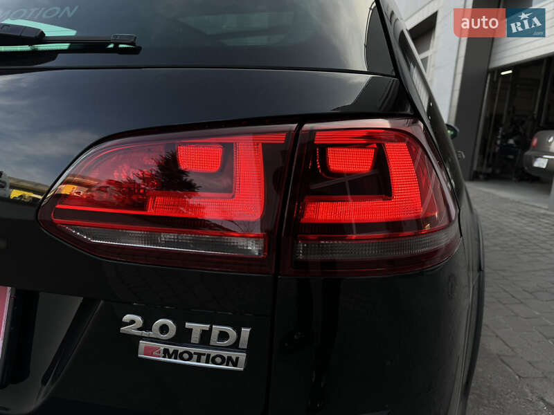 Универсал Volkswagen Golf Alltrack 2016 в Ровно
