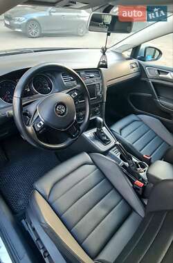 Універсал Volkswagen Golf Alltrack 2017 в 