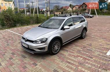 Універсал Volkswagen Golf Alltrack 2016 в Львові