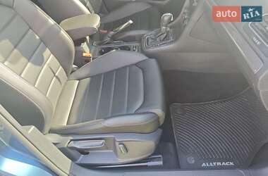 Универсал Volkswagen Golf Alltrack 2017 в 