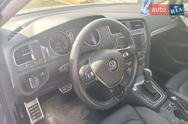 Универсал Volkswagen Golf Alltrack 2017 в 