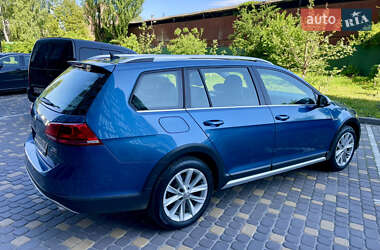 Універсал Volkswagen Golf Alltrack 2017 в 
