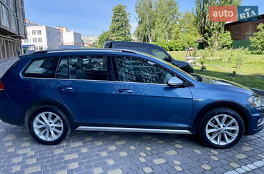 Універсал Volkswagen Golf Alltrack 2017 в 