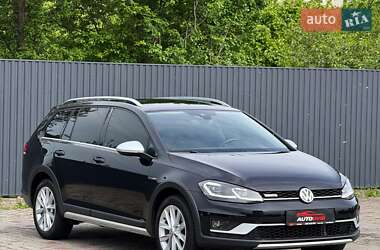 Універсал Volkswagen Golf Alltrack 2018 в 