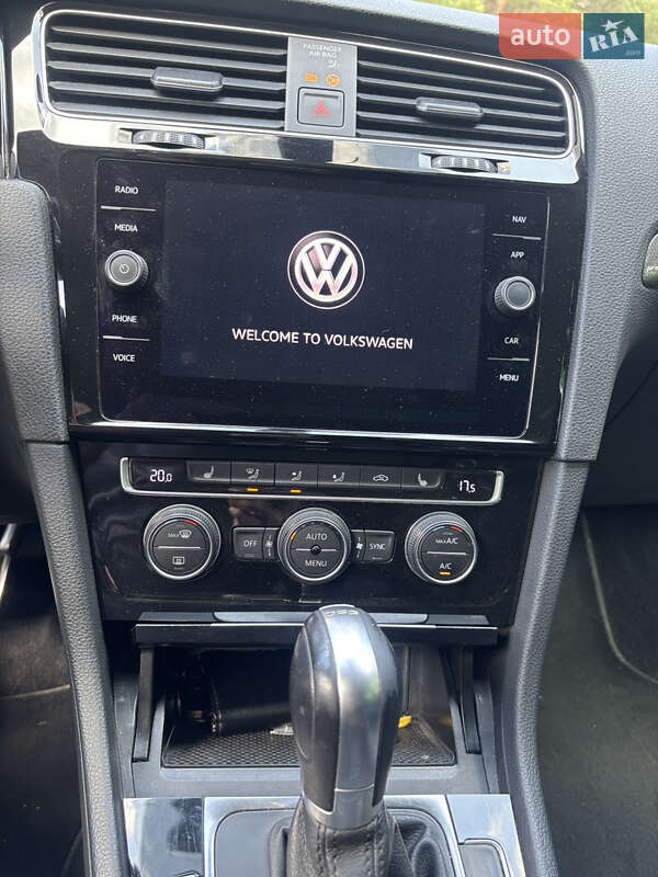 Универсал Volkswagen Golf Alltrack 2019 в Луцке