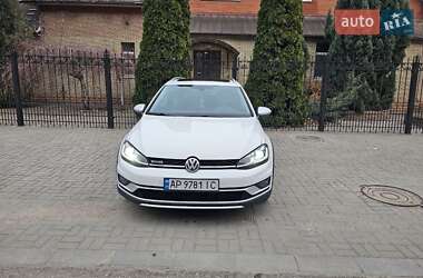 Универсал Volkswagen Golf Alltrack 2017 в Запорожье