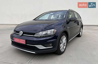Универсал Volkswagen Golf Alltrack 2019 в Луцке